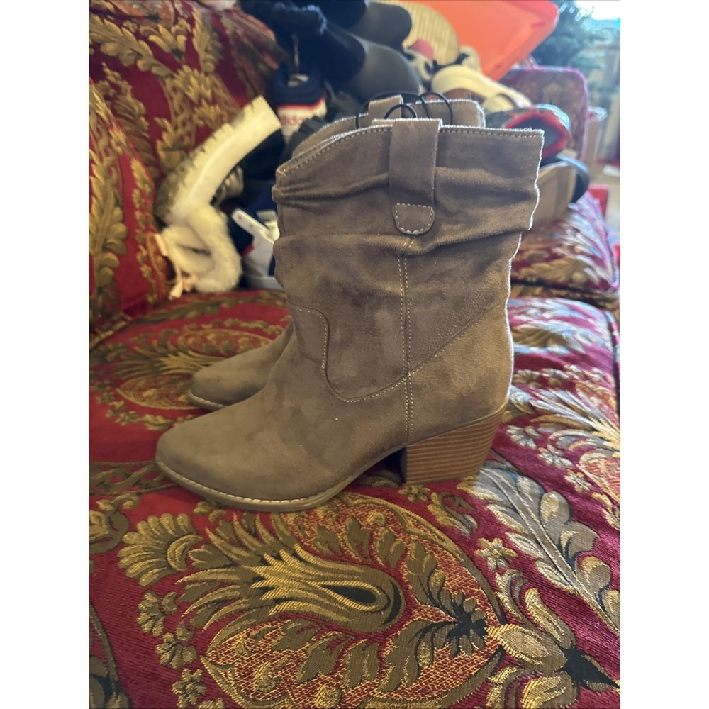Ana Womens Delia Porchini Stacked Heel Slouch Boots NWT Suede Brown Shoes 6.5 M